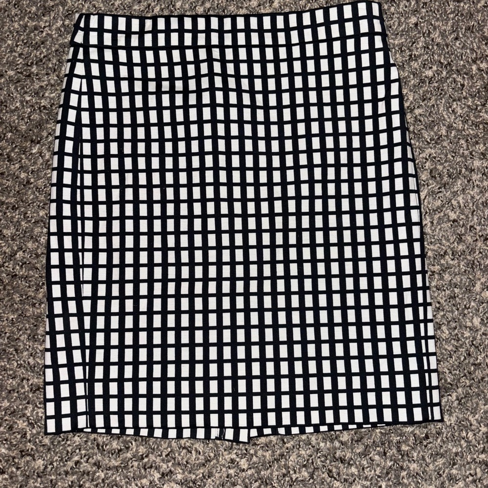 J. Crew Black and White Grid Pencil Skirt Size 0P